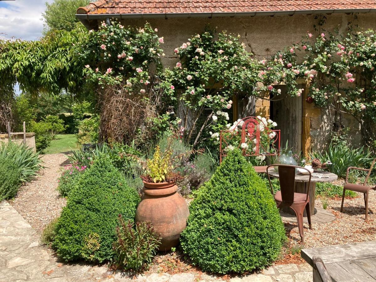 Les Jardins Des Soussilanges Bed & Breakfast Céron Dış mekan fotoğraf